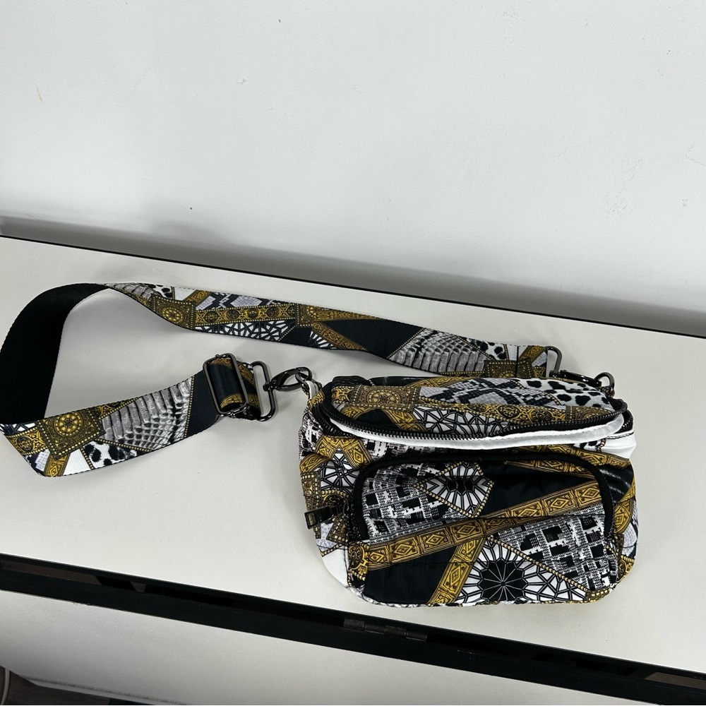 THINK ROYLN quilted puffer multicolor crossbody purse